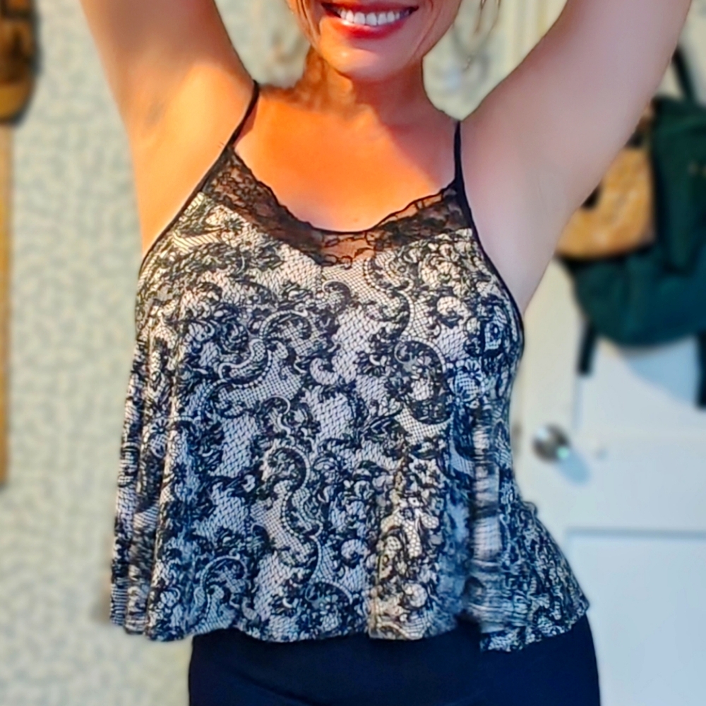 Soft Fabric Loose Laced Crop Top